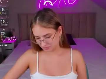Chaturbate Sex Chat of shei1a_shy