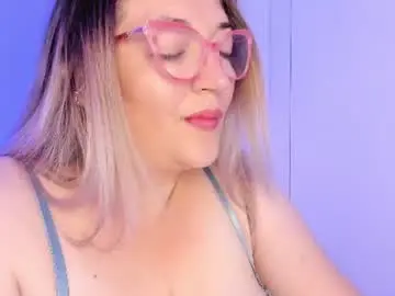 Chaturbate Sex Chat of naty__mature_