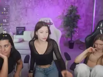 Chaturbate Best live sex cam show of bright_diamonds_054