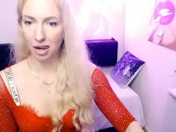 Chaturbate Free Porn Cam of cute_smile_shy