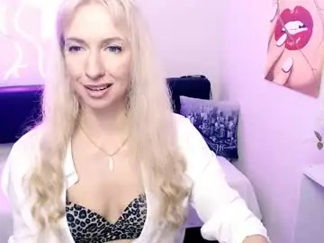 Chaturbate Adult Webcams of cute_smile_shy