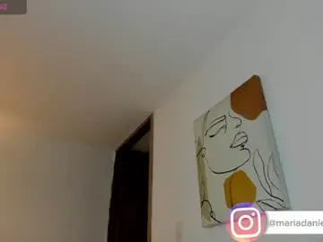 Chaturbate Sex Cam of mariadanielasanchez