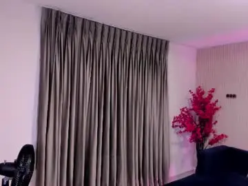 Chaturbate Free Porn Cam of emiilyy_parker_