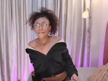 Chaturbate Best live sex cam show of dakotadesiree