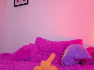 Chaturbate Nude Webcam of emybeecker