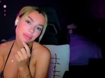 Chaturbate Live Sex of ayla_demir
