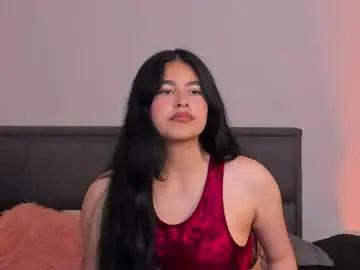 Chaturbate Live Sex Cam of emma__clark__