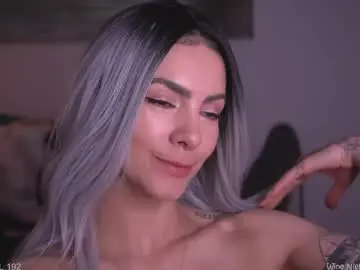 Chaturbate Nude Webcam of hollylinder_
