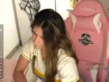 Chaturbate Watch Live Sex Cams of tatiana__cortes18