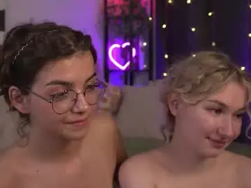 Chaturbate Best live sex cam show of huba_booba