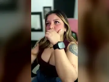 Chaturbate Free Porn Cam of amandhaaa