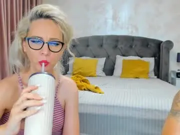 Chaturbate Live Porn of nicepussyfuckk18