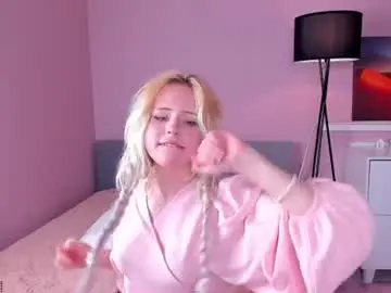 Chaturbate Live Sex Cam of kiki_peach