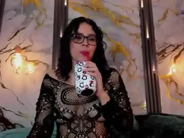 Chaturbate Nude Webcam of emmy_thompso