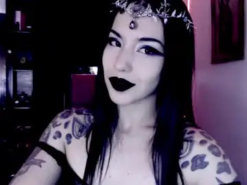 Chaturbate Free Live Porn of emearld_black