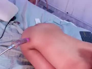Chaturbate Private Sex Chat of missjuliaa_