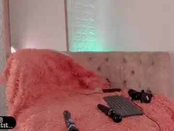 Chaturbate Best live sex cam show of violetwinters_