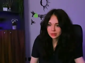 Chaturbate Live Sex Cam of aria_glow