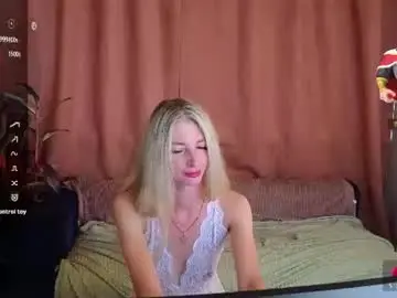 Chaturbate Live Sex of skinnyladyy