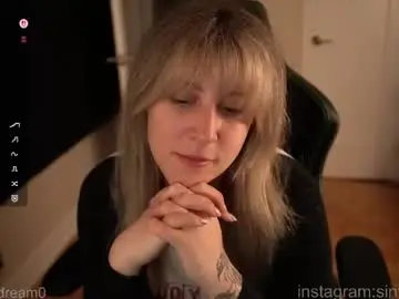 Chaturbate Sex Cam of alexa_dream