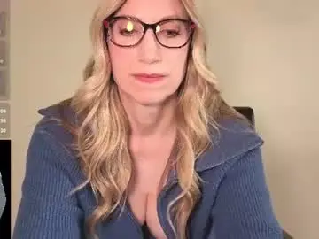 Chaturbate Live Sex Cam of wynfreya