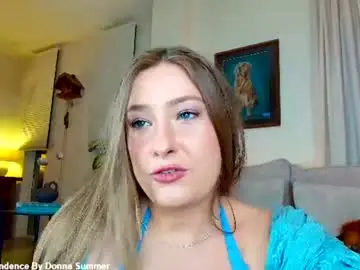 Chaturbate Watch Live Sex Cams of x_lily_x