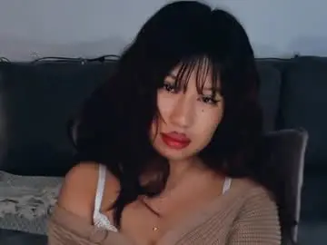 Chaturbate Live Sex Cam of erika_kim