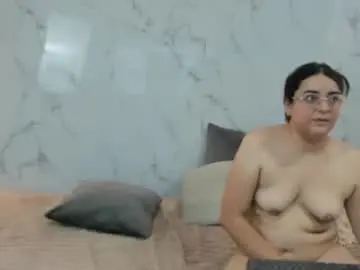 Chaturbate Sex Cam of genesis_y_moon