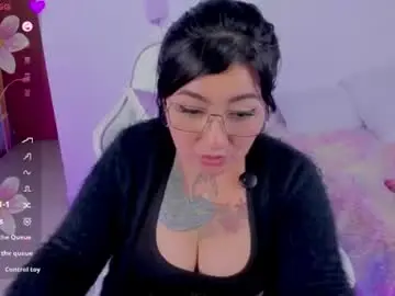 Chaturbate Sex Chat of heey_kitty