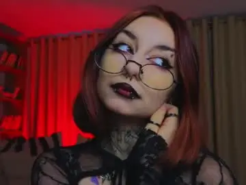 Chaturbate Live Sex Cam of mistress__marcelline