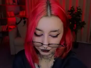 Chaturbate Free Live Porn of mistress__marcelline