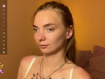 Chaturbate Free Porn Cam of shinelikea_diamond