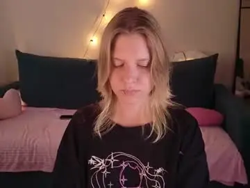 Chaturbate Live Sex of viki_charm