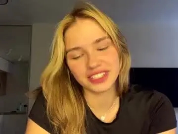 Chaturbate Live Porn of laurineleconey