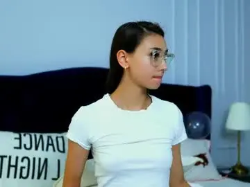Chaturbate Sex Cam of shy_eveline