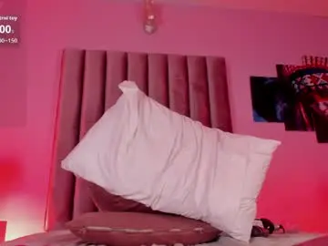 Chaturbate Sex Chat of isabella_flowerss