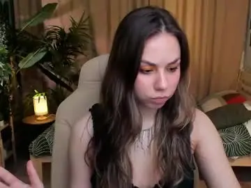 Chaturbate Watch Live Sex Cams of gia_skova