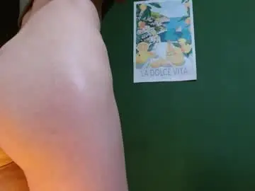 Chaturbate Nude Webcam of roxiehood