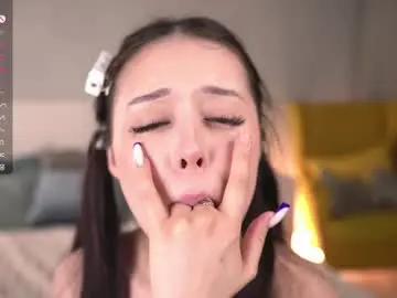 Chaturbate Live Porn of _moonlit_melody_