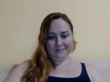 Chaturbate Live Sex Cam of zara_red