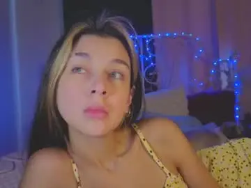 Chaturbate Sex Cam of funny_whotsss