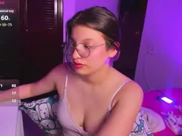 Chaturbate Live Sex of liiliie_petite