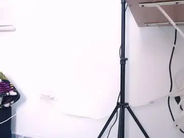Chaturbate Sex Cam of luna_and_logan_hot