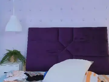 Chaturbate Free Porn Cam of sirenyrouss
