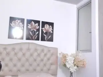Chaturbate Live Sex of pinky_f00x