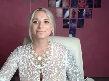 Chaturbate Watch Live Sex Cams of moonsusanna