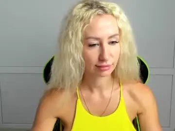 Chaturbate Free Porn Cam of marilyndreamm