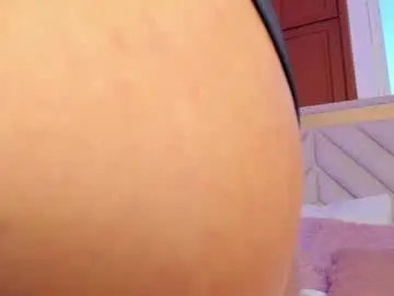 Chaturbate Adult Video Chat of vivianne_scott