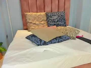 Chaturbate Best live sex cam show of lou_rosse