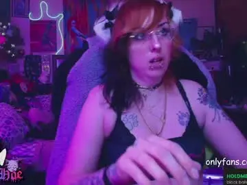 Chaturbate Free Porn Cam of r2dho3